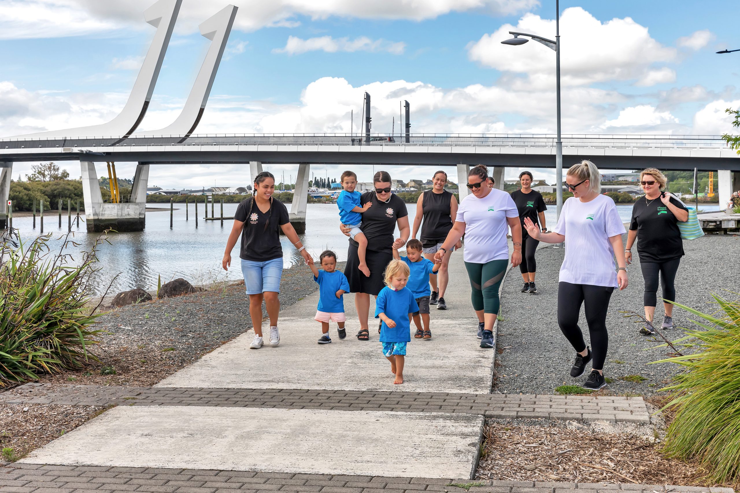 Classic 100 walking with kids